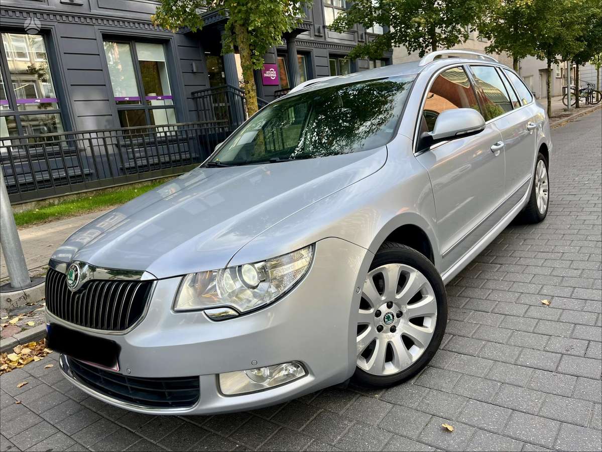 Skoda Superb 2012 — авто для ЗСУ з Європи