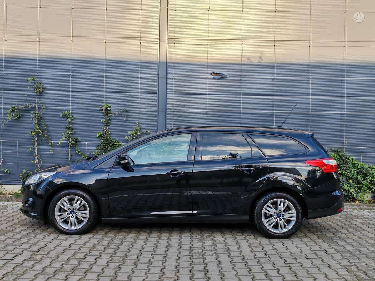 Ford Focus 2014 — photo 7