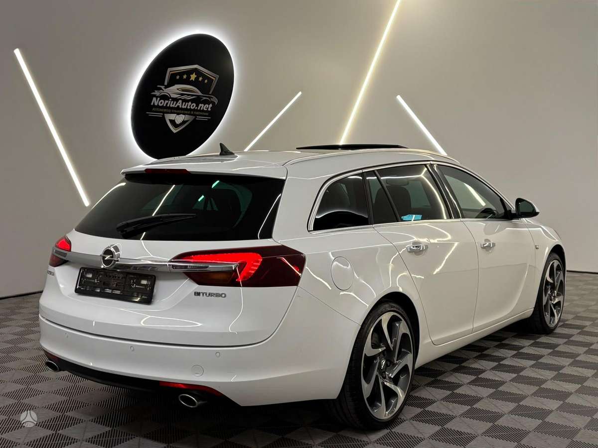 Opel Insignia 2015 — photo 32