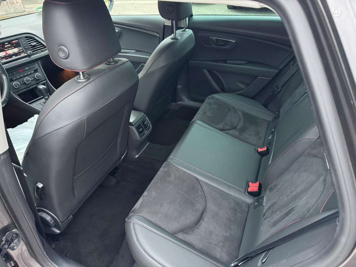 Seat Leon 2015 — photo 10
