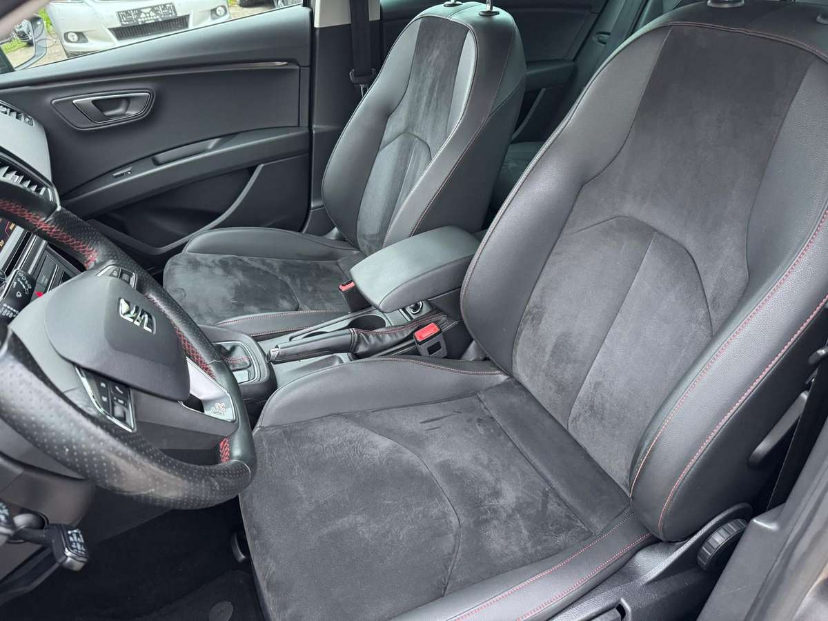 Seat Leon 2015 — photo 11