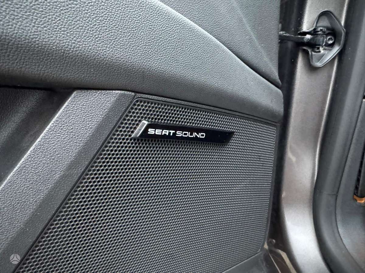 Seat Leon 2015 — photo 15
