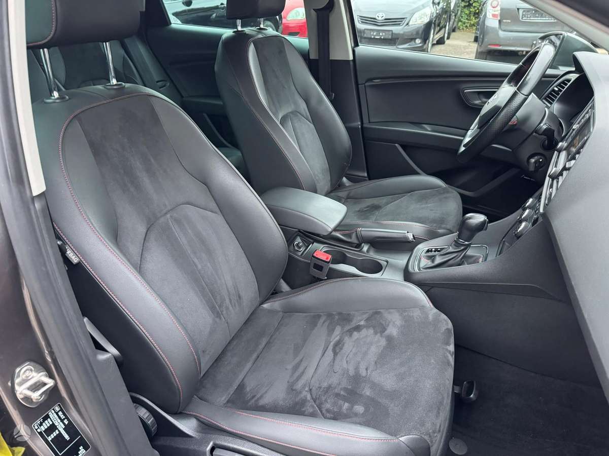 Seat Leon 2015 — photo 16