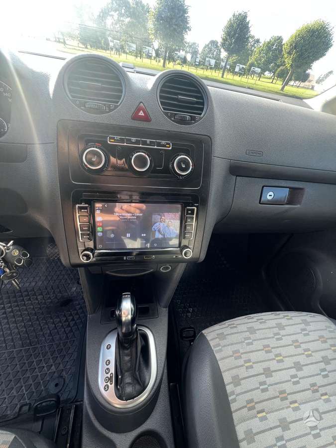 Volkswagen Caddy 2013 — photo 11