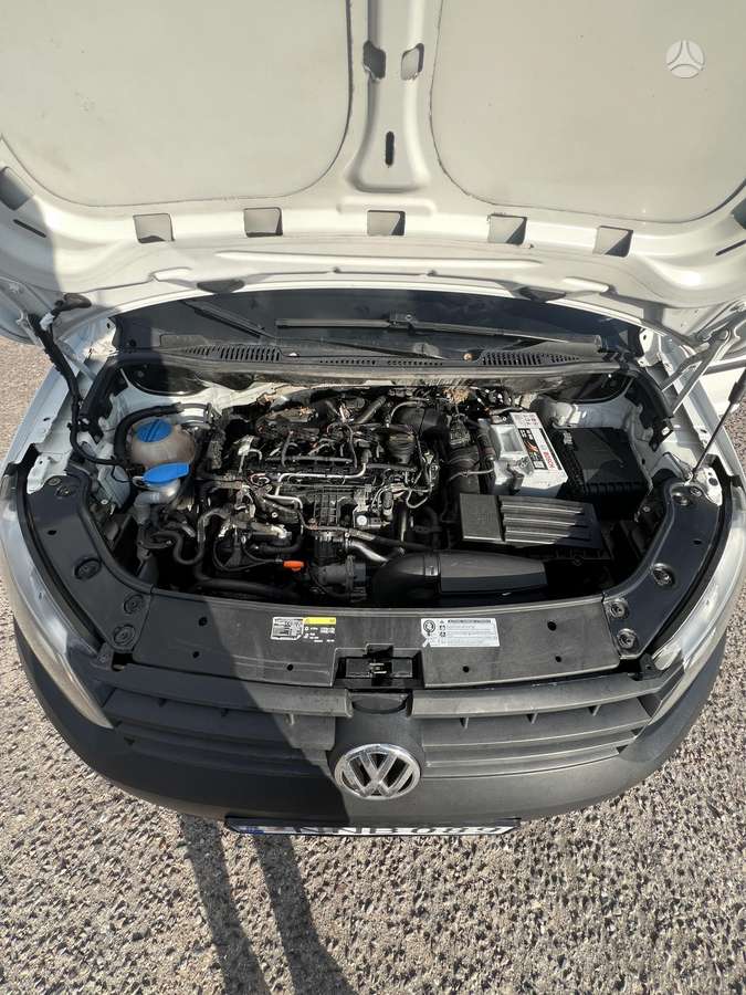 Volkswagen Caddy 2013 — photo 8