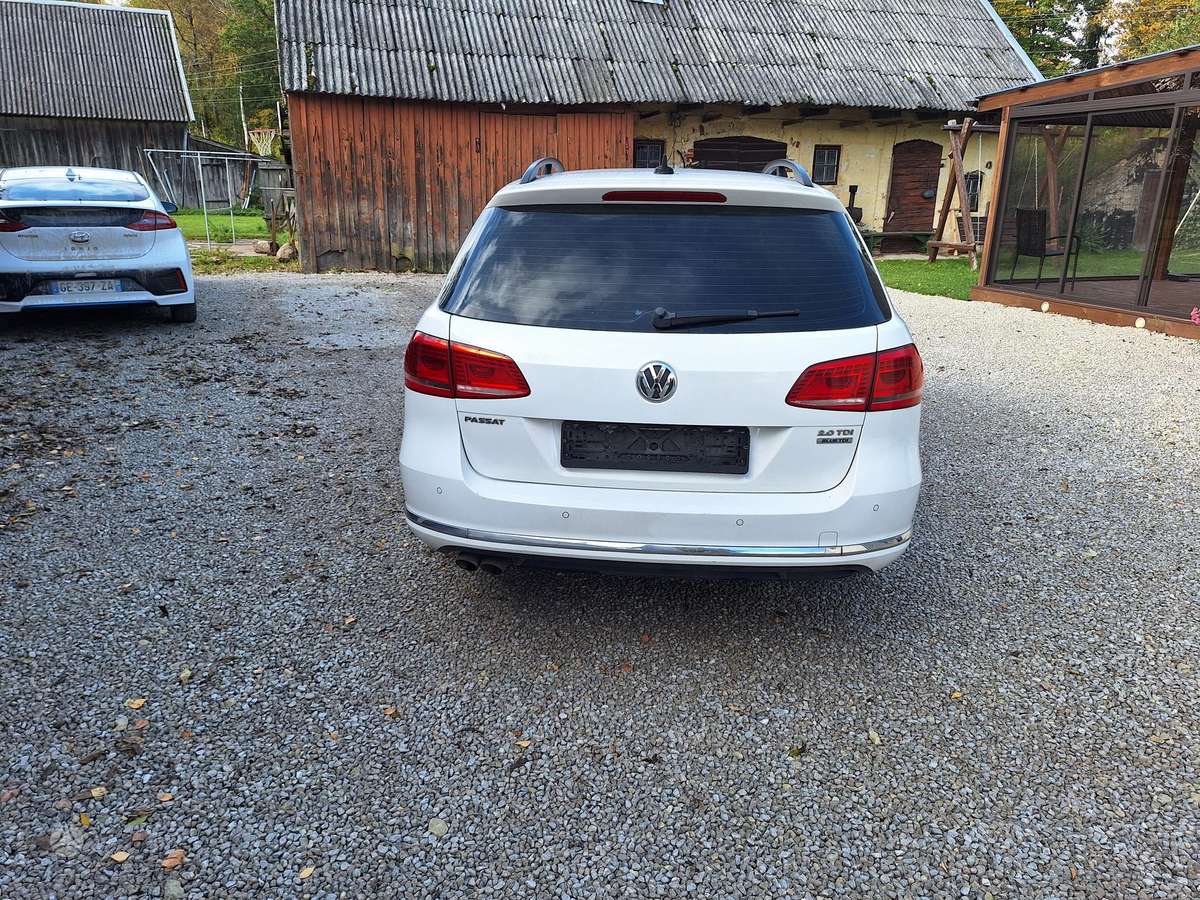 Volkswagen Passat 2013 — photo 6