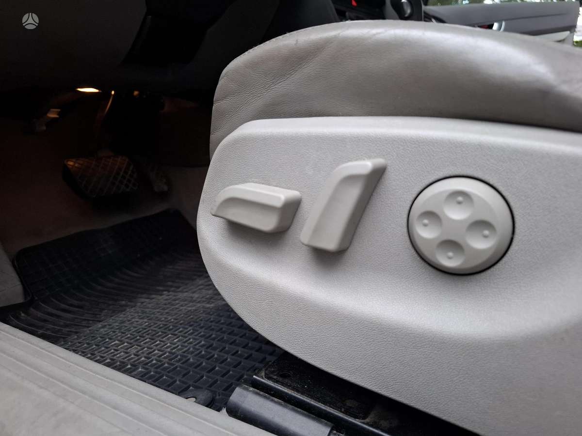 Audi A6 2007 — photo 12