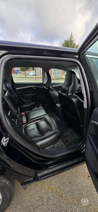 Volvo V70 2014 — photo 19