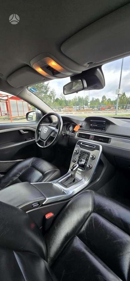 Volvo V70 2014 — photo 21