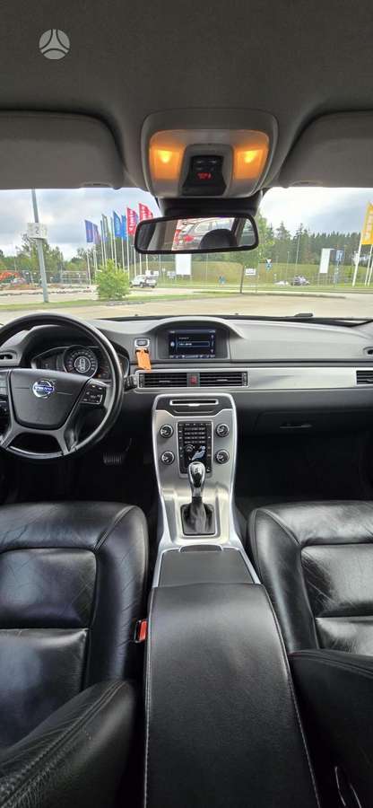 Volvo V70 2014 — photo 22