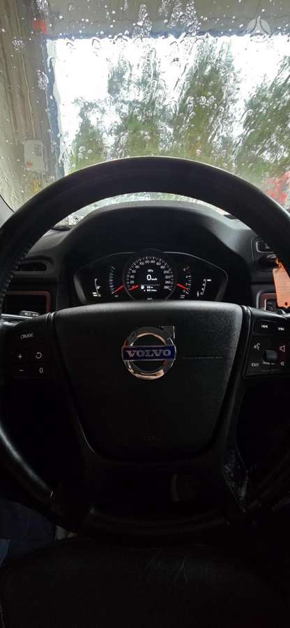 Volvo V70 2014 — photo 25