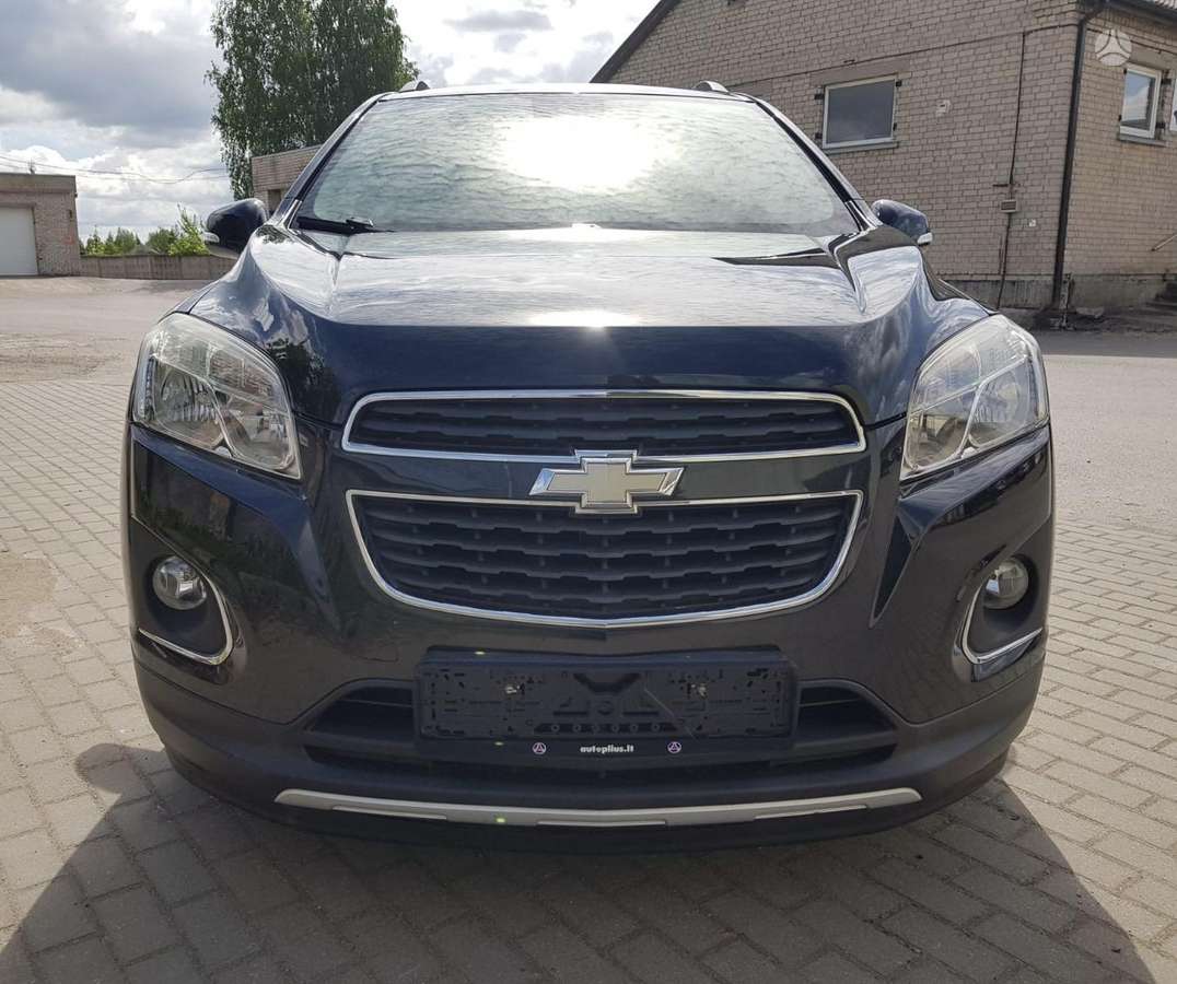 Chevrolet Trax 2013 — вигляд ззаду