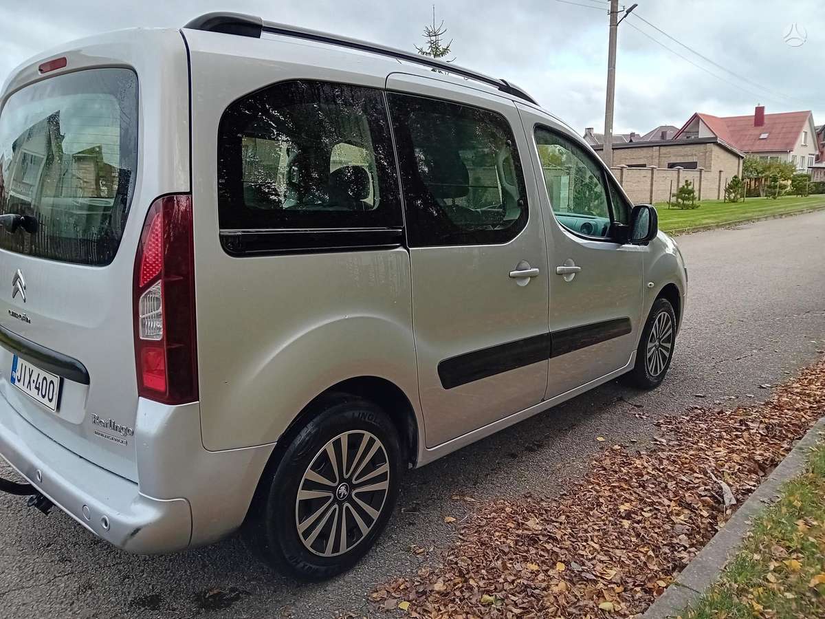 Citroen Berlingo 2013 — вигляд ззаду