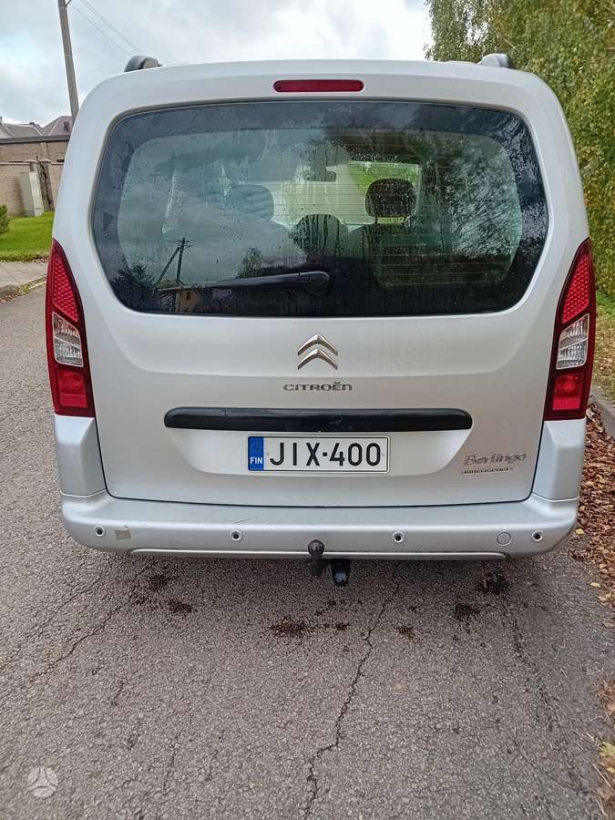 Citroen Berlingo 2013 — салон