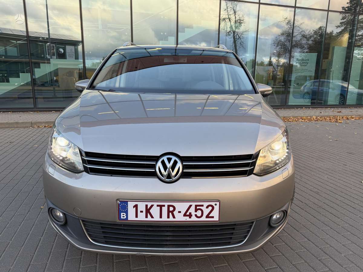 Volkswagen Touran 2013 — photo 6
