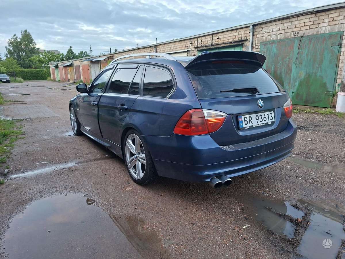 BMW 320 2006 — photo 7