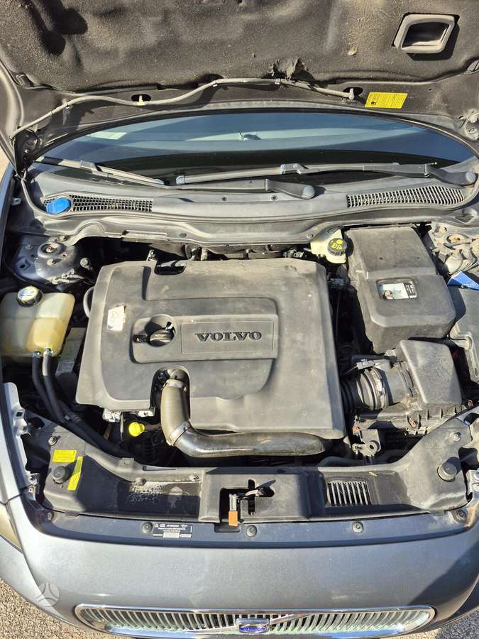 Volvo V50 2006 — photo 10