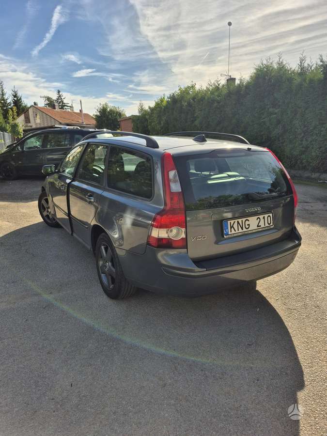 Volvo V50 2006 — photo 5