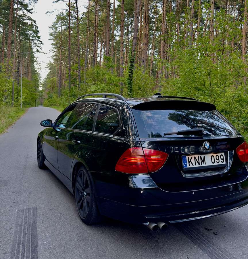 BMW 325 2007 — двигун 2993 cm³, 197 HP (145kW)