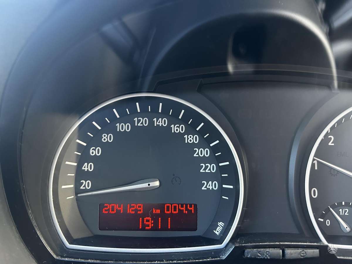 BMW X3 2007 — photo 12