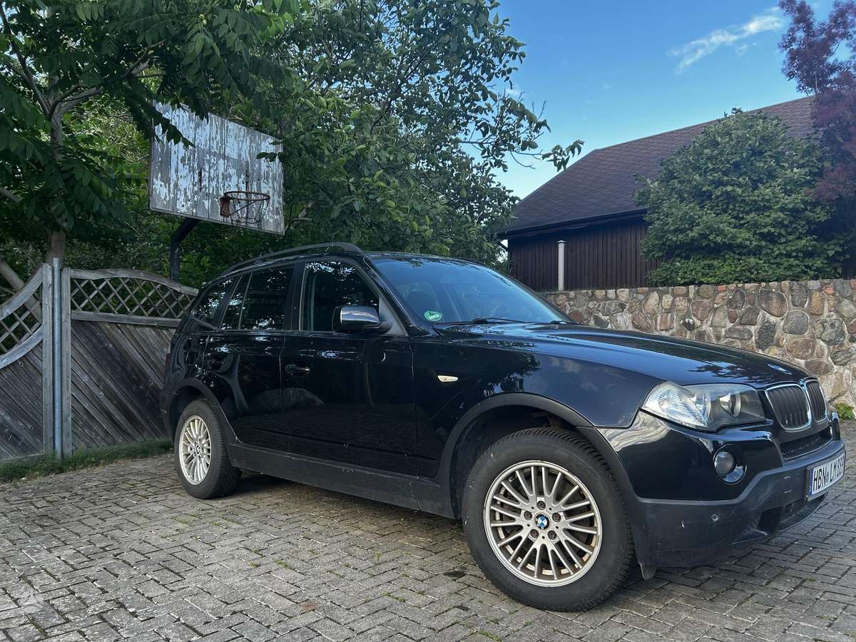 BMW X3 2007 — rear view