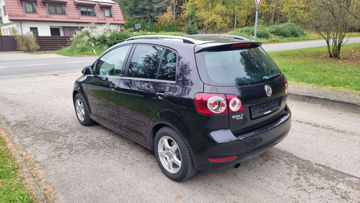 Volkswagen Golf 2012 — photo 32