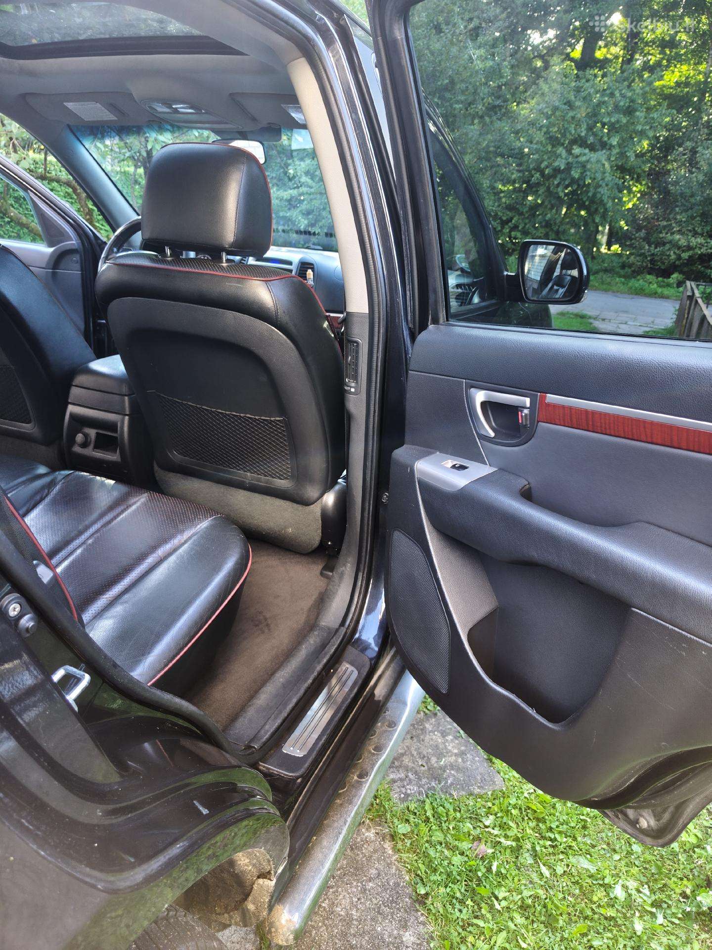 Hyundai Santa 2009 — photo 13