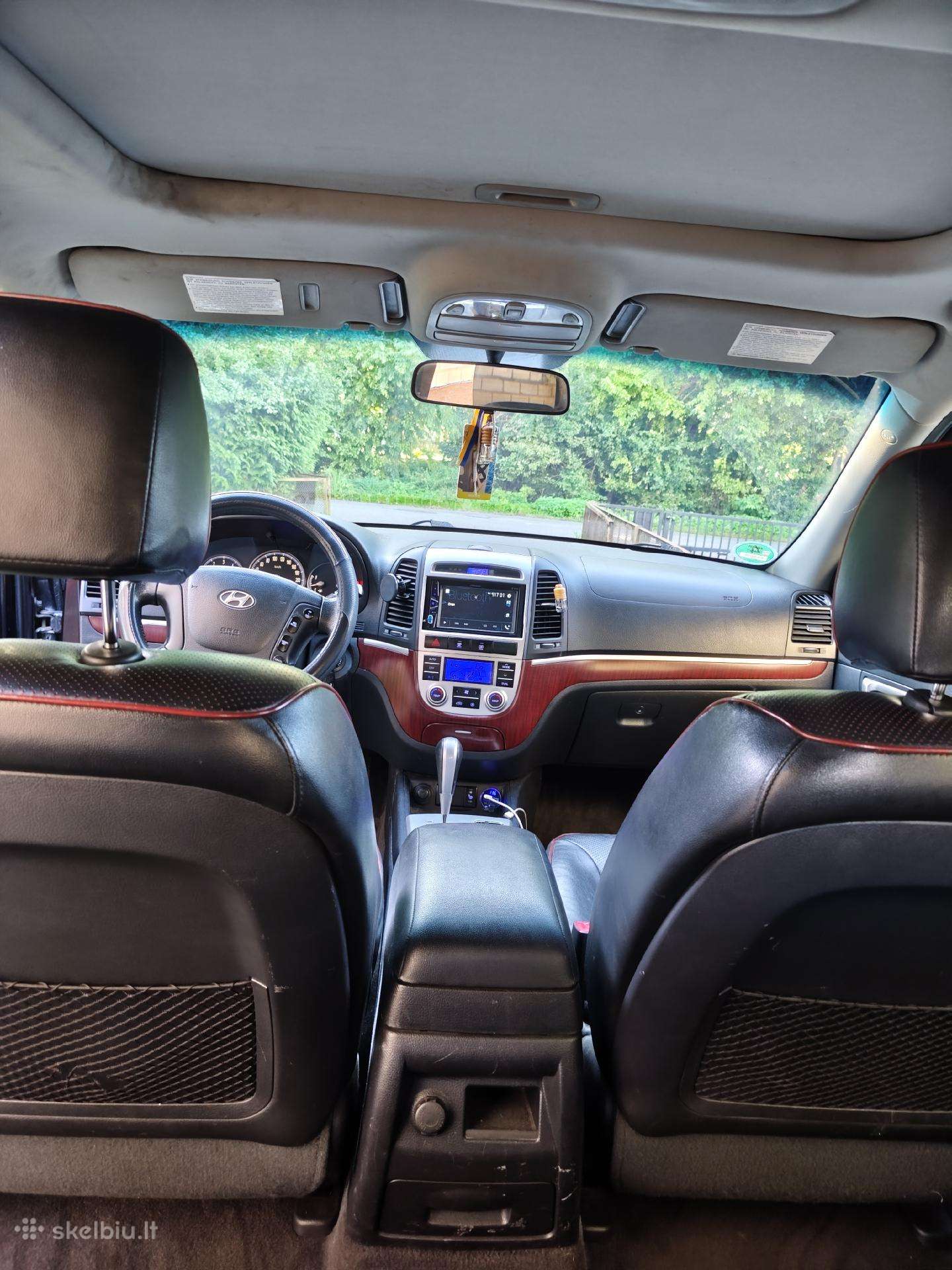 Hyundai Santa 2009 — photo 15