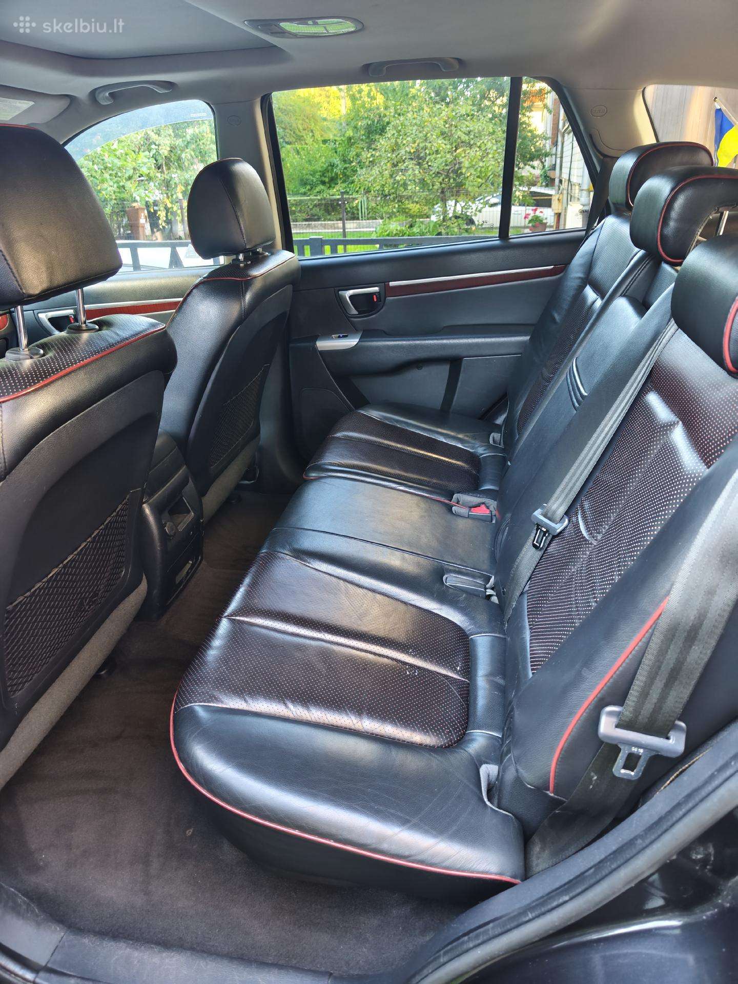 Hyundai Santa 2009 — photo 16