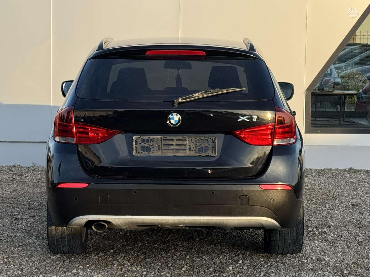 BMW X1 2012 — photo 5