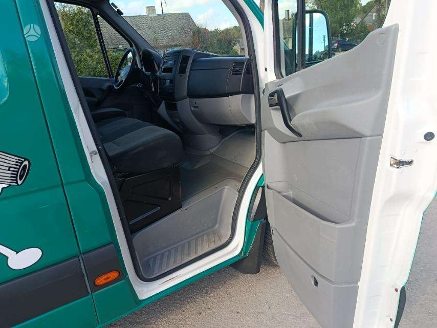 Volkswagen Crafter 2014 — photo 9