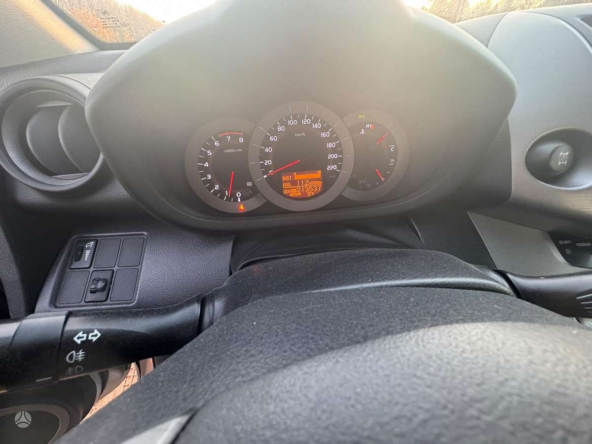 Toyota RAV4 2006 — авто для ЗСУ з Європи