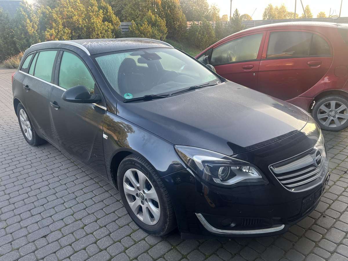 Opel Insignia 2014 — двигун 1956 cm³, 194 HP (143kW)