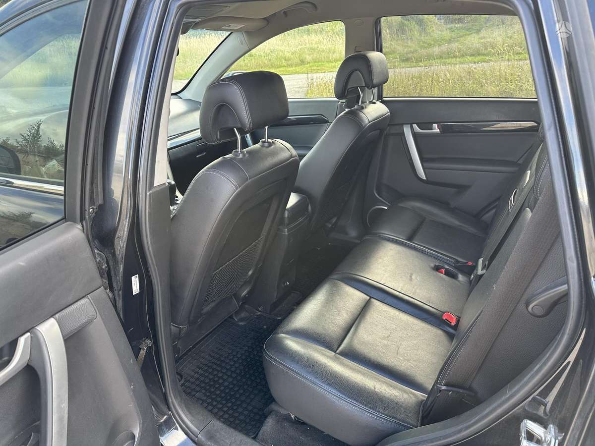 Chevrolet Captiva 2012 — photo 12