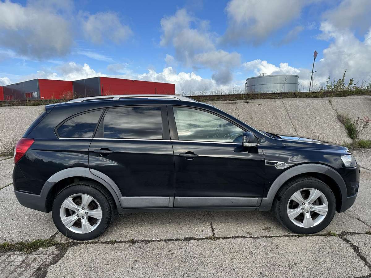 Chevrolet Captiva 2012 — photo 7