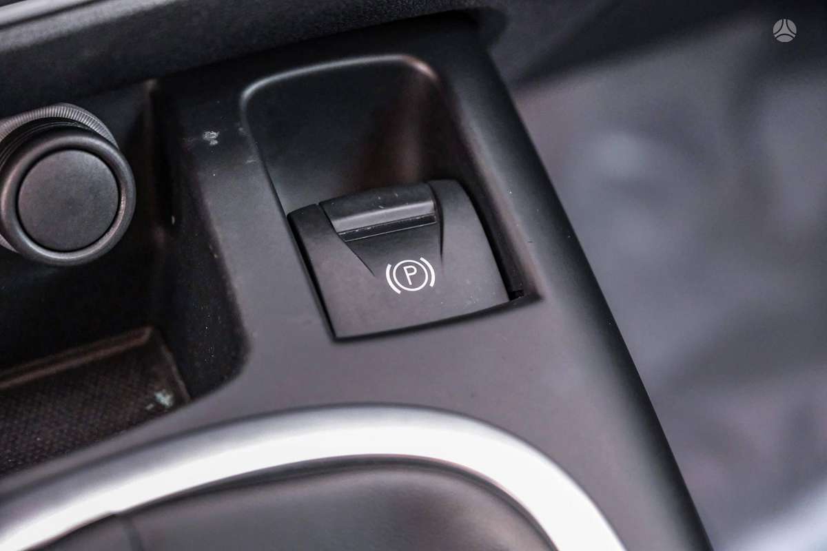 Renault Scenic 2010 — photo 23