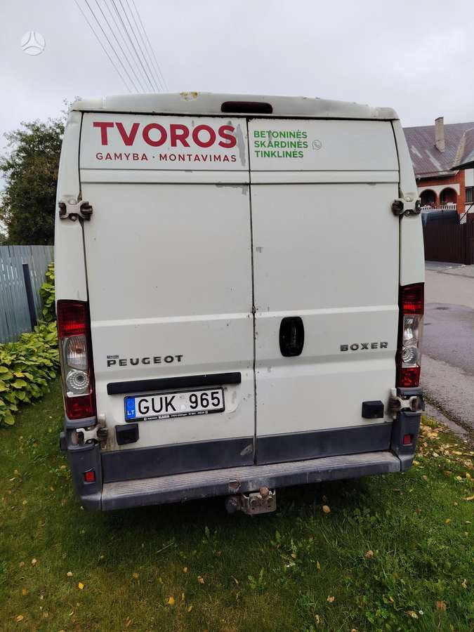 Peugeot Boxer 2011 — салон