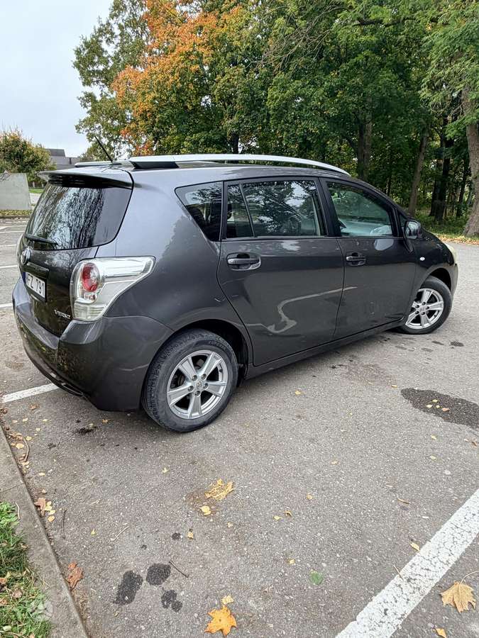Toyota Verso 2009 — photo 6