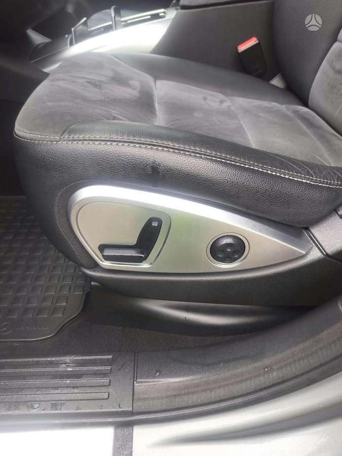 Mercedes-Benz R350 2011 — photo 7