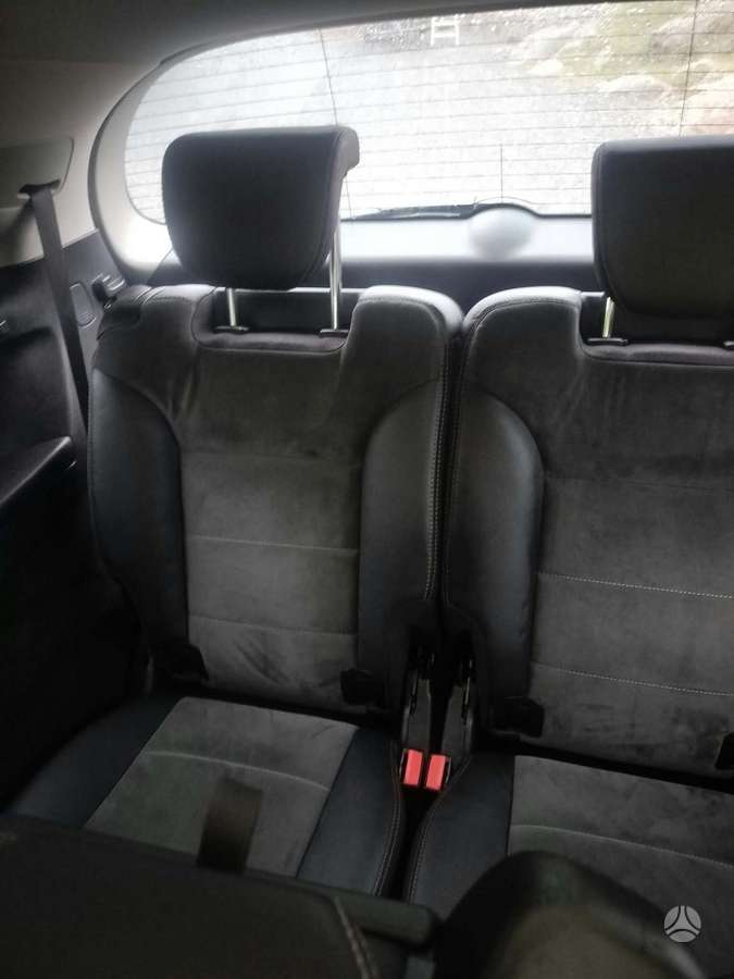 Mercedes-Benz R350 2011 — photo 9