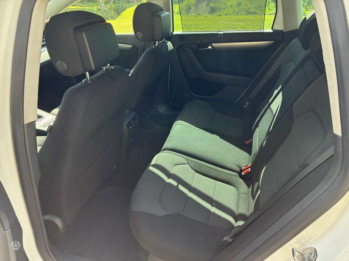 Volkswagen Passat 2013 — photo 28