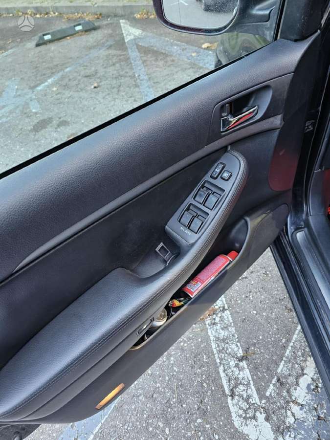 Toyota Avensis 2007 — photo 15