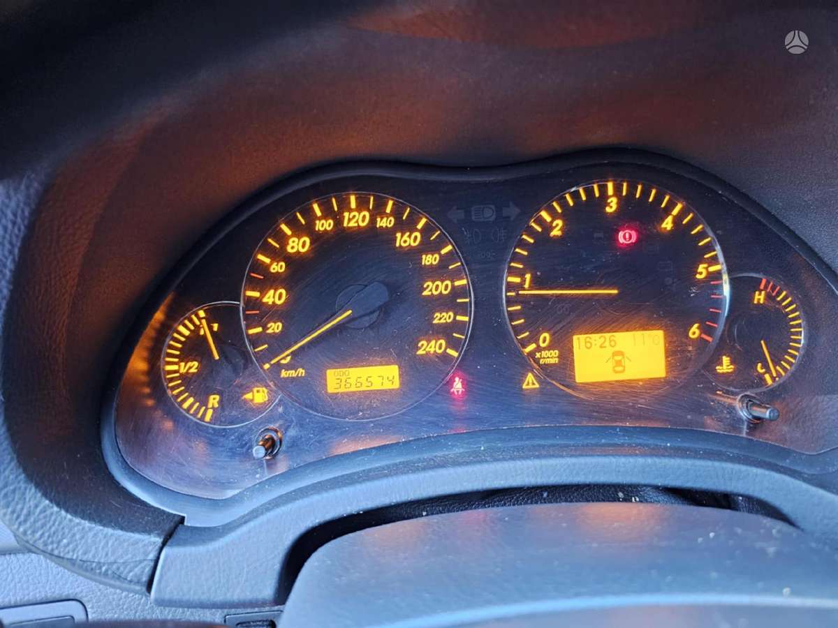 Toyota Avensis 2007 — photo 17