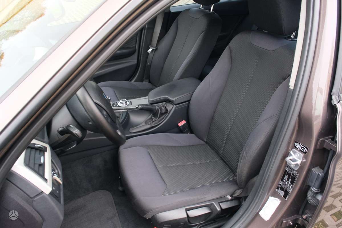 BMW 320 2014 — photo 22