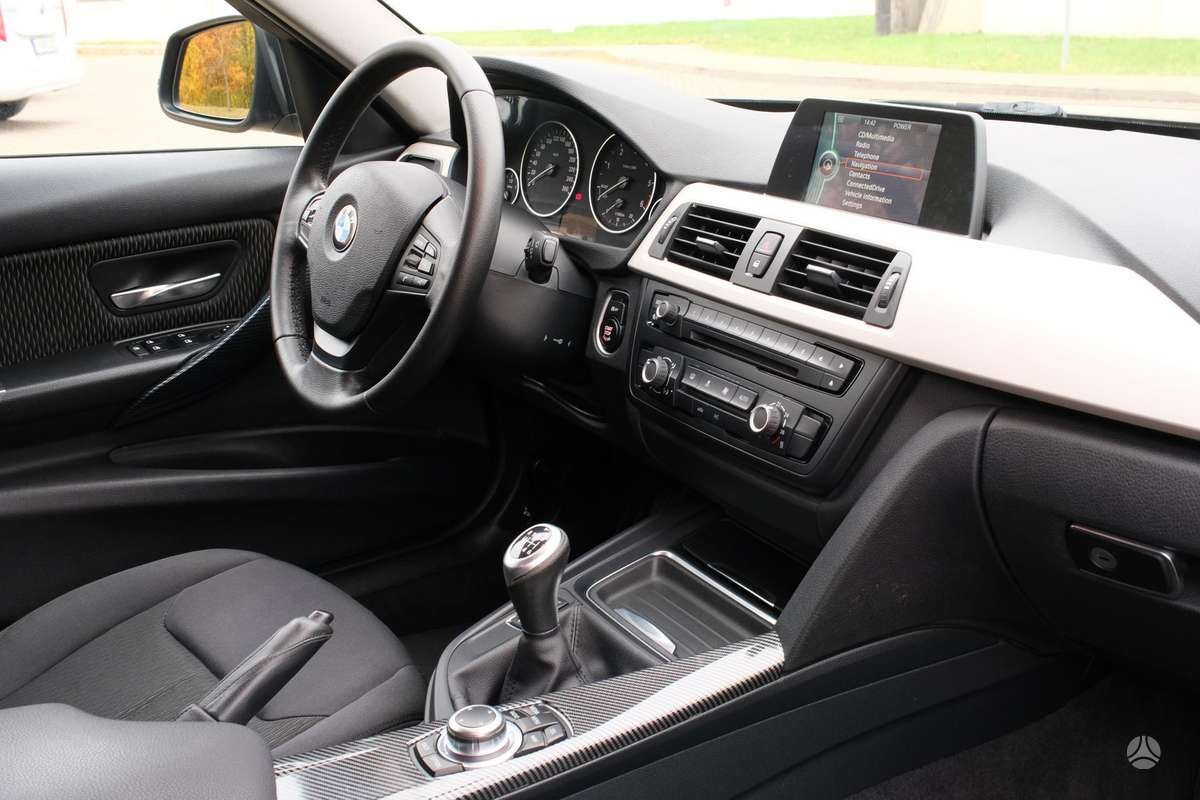 BMW 320 2014 — photo 28