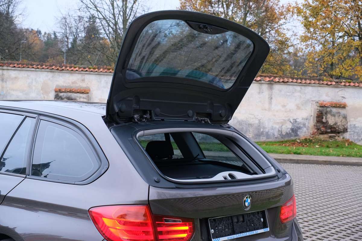 BMW 320 2014 — photo 36