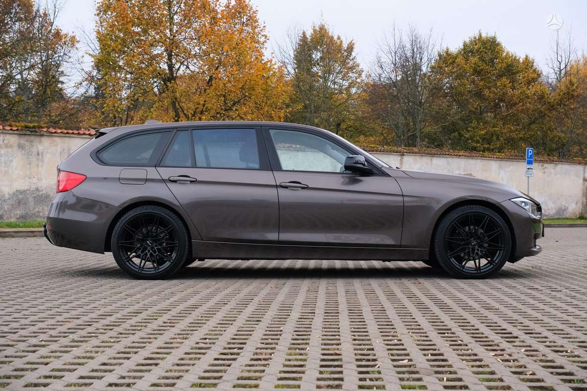 BMW 320 2014 — photo 7