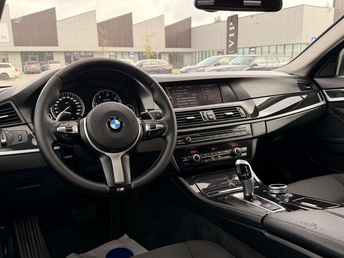 BMW 520 2012 — фото 12
