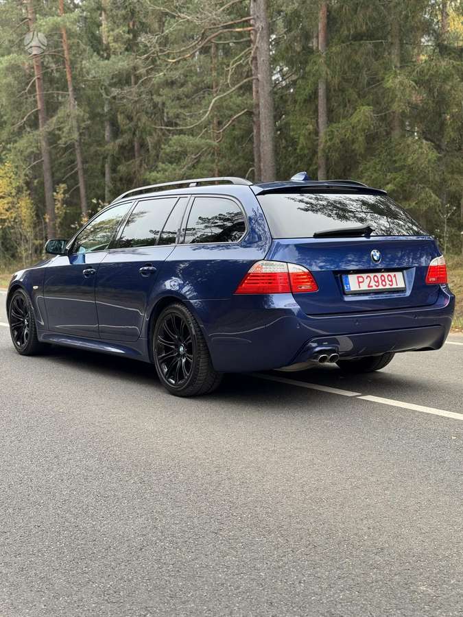 BMW 525 2009 — photo 10