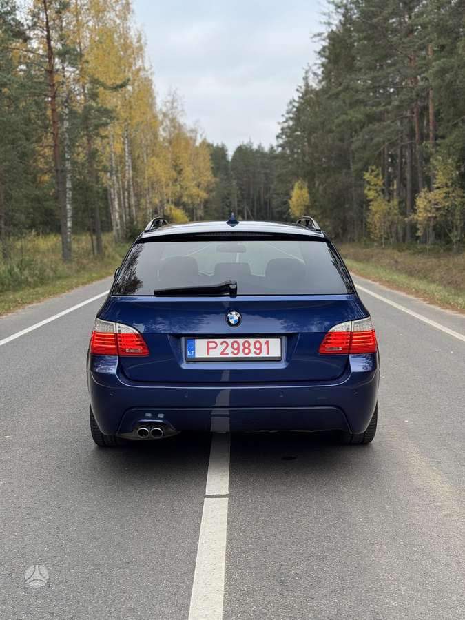BMW 525 2009 — photo 7